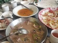 -食德喜·阳山鸡王食研基地