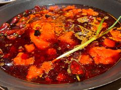 -旧街市鲜货老火锅(大光路店)