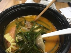 -小蛮椒麻辣烫·麻辣拌(青浦宝龙店)