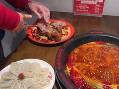 -牛市坎火锅(建设路店)