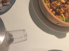 -八府香鸭·啫啫煲(华山路店)