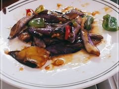 -雪乡人家东北菜·铁锅炖一切(高斯路店)