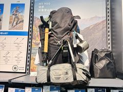 -迪卡侬(西三旗店)