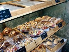 面包甜点陈列柜-回坊伊之轩(广济街店)