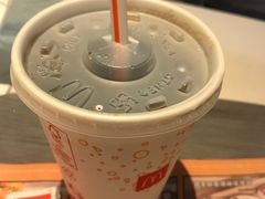 -麦当劳(世界城广场店)