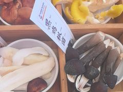 -阿婆情腊排骨火锅(金虹路店)