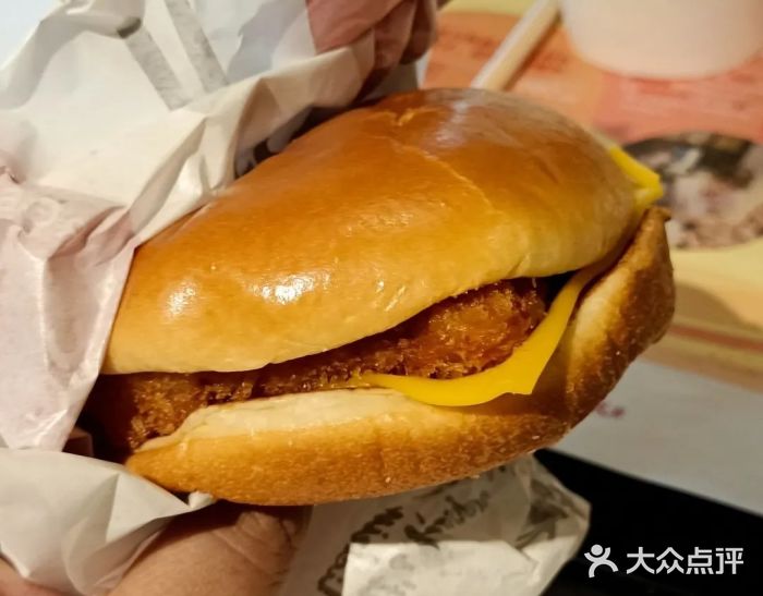 肯德基(津滨店)深海鳕鱼堡餐兑换券图片
