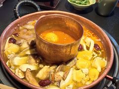 -菌自由丨野生菌火锅特色庭院餐厅(丽江古城店)