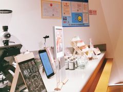 -新华文创·光的空间