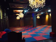 -明日世界密室轰趴·剧本桌游·箭馆团建(国贸店)