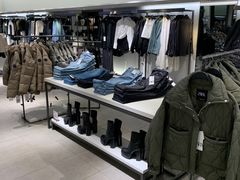 -ZARA(金安国际购物广场店)