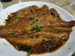 清蒸小黄鱼-红灯笼龙凤饭店(宁波老字号店)