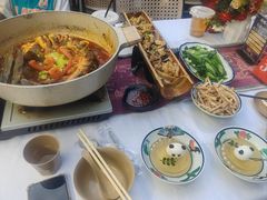 -刘姐啤酒鱼民族演艺餐厅(西街总店)