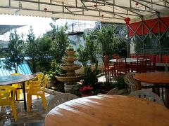 -深圳市大鹏新区华记山海农庄餐厅