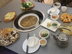 -野菌园·野生菌火锅首创第一家(关兴路总店)