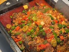 蒜香味烤鱼-江边城外烤全鱼(世茂广场店)