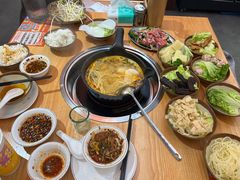 -黔三一夺夺粉酸汤火锅(百信店)