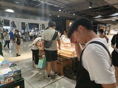 -猫的天空之城概念书店(苏州诚品店)
