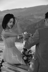 -黑马婚纱摄影