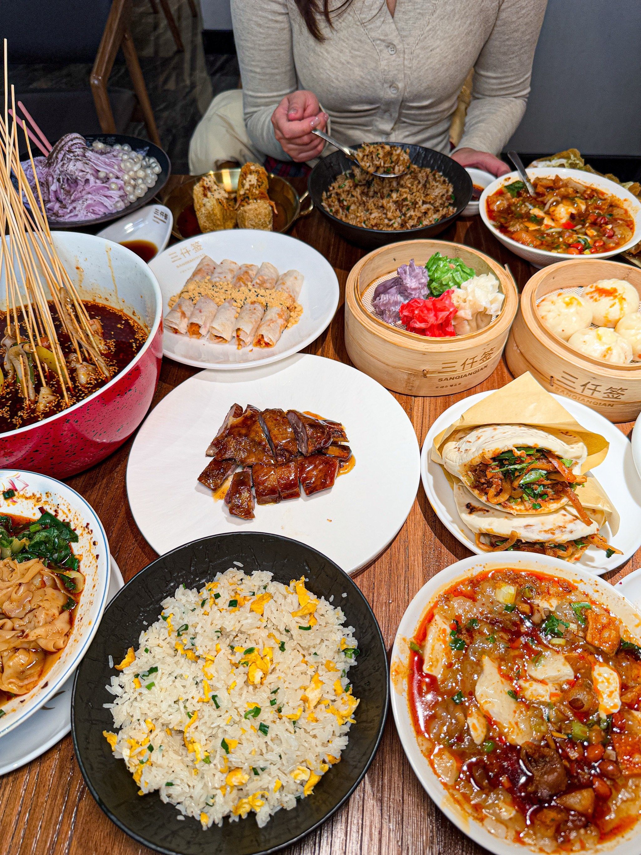 成都春熙路!一站式打卡乐山美食的好地方!