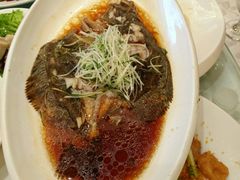 -泓历皇朝酒店(东亭店)