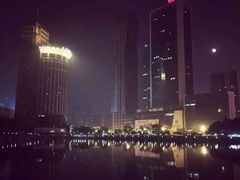景点-西北湖绿化广场