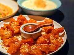 甜辣花生酱咕噜鸡-NEED创意韩国料理(青岛万象城店)