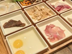 -云海肴·汽锅鸡·云南代表菜(浦江欢乐颂店)