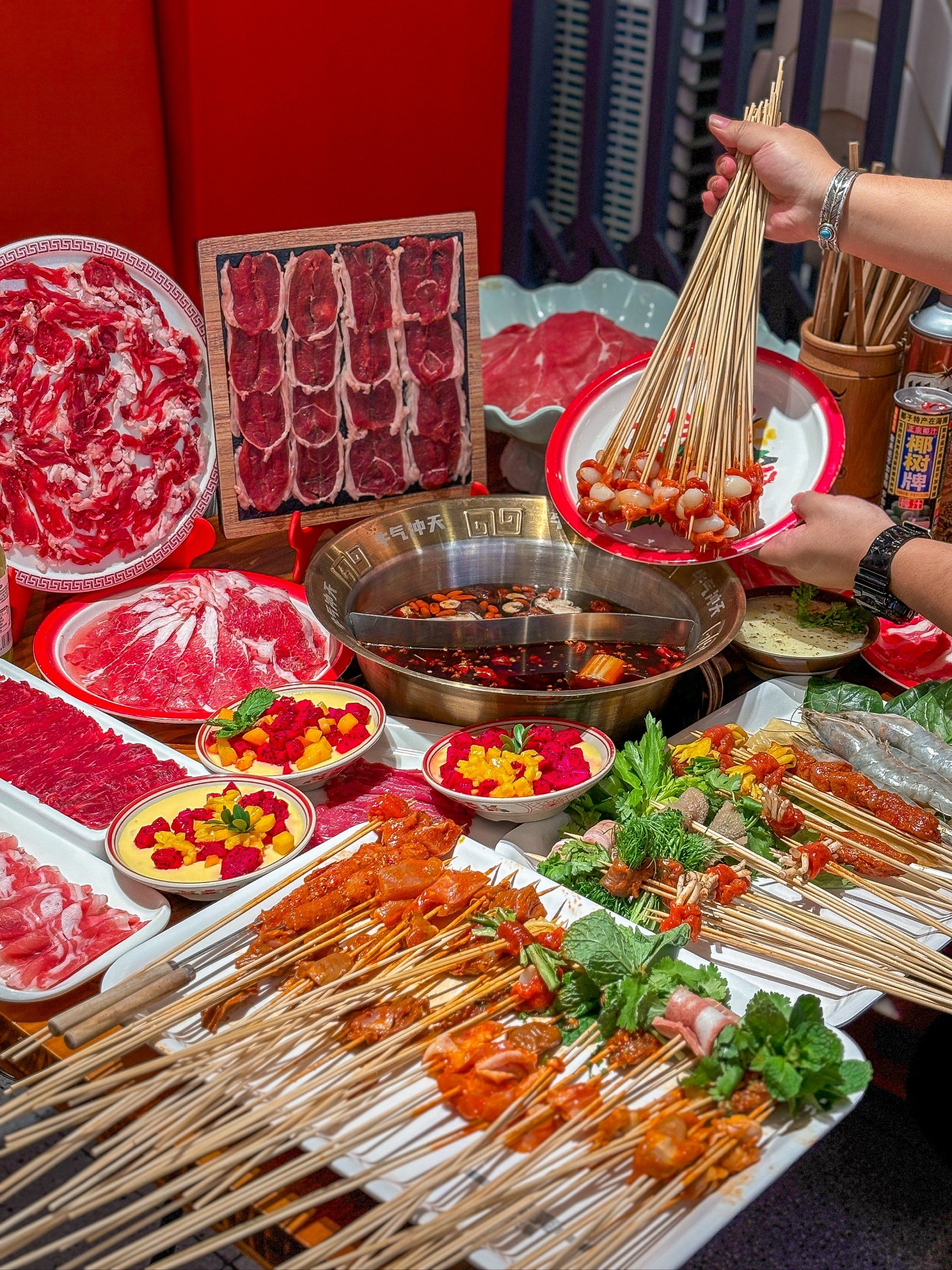 🔥太上头了!年轻人必冲的串串火锅