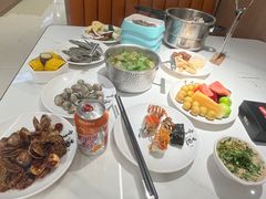 -享遇.锅姥姥牛排海鲜自助(小寨店)