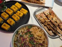 -百彦蒙古包·碳烤羊排·手抓羊肉(万江首店)