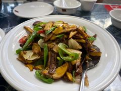 -瑞丰园庭院餐厅·白族传统家常菜