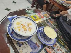 -广信牛奶甜品世家(台东店)