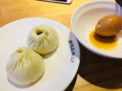 老面土猪肉包子-凤起龙游老面包子(凯德晶品店)