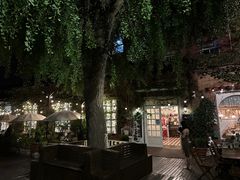 -秘密小花园(第三中学店)