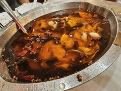 水煮份鱼-鑫巴蜀小镇 · 水煮鱼专研店(玉桥店)