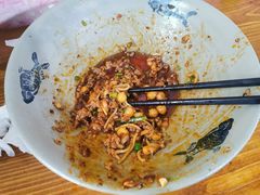 -丁丁猫重庆小面(徐州路店)