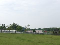 -梁子湖东篱老屋生态庄园