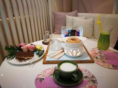 -MEET缘燕窝甜品&Tang's cake(华润万象城店)