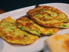 西葫芦饼配酸奶-TUK土耳其餐厅·下午茶(卢湾店)