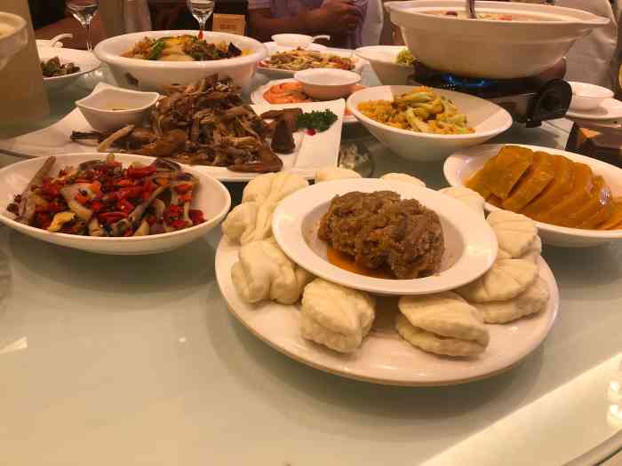 沙龙宴(伍家岗店)-"宜昌刚解封的第一次,沙龙宴刚刚开始接待,.