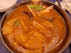沙锅鱼翅-新加坡泰国村酒楼(五角场店)