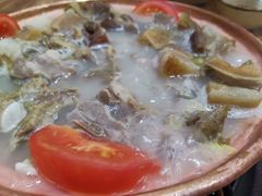 -阿婆情腊排骨火锅(金虹路店)