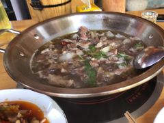 -大众跷脚牛肉馆·非遗传承单位(峨眉山店)