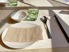 -港丽餐厅(高德置地店)