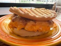 -Catch Bagel(芳草地店)