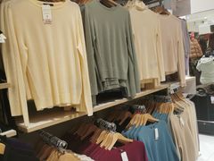 -优衣库(广州天河领展广场店)