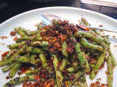 干煸四季豆-辛香汇·现炒川菜(淮海路百盛店)