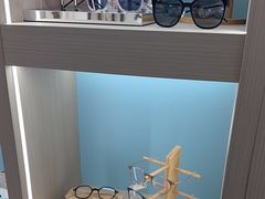 -无界眼镜MaxLess(南翔印象城店)