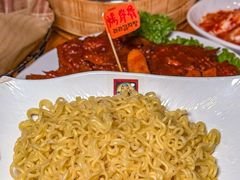 -喇喇排骨火锅·传统韩式脊骨汤(望京西园总店)
